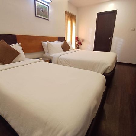 צ'נאי D And A Boutique Hotel מראה חיצוני תמונה